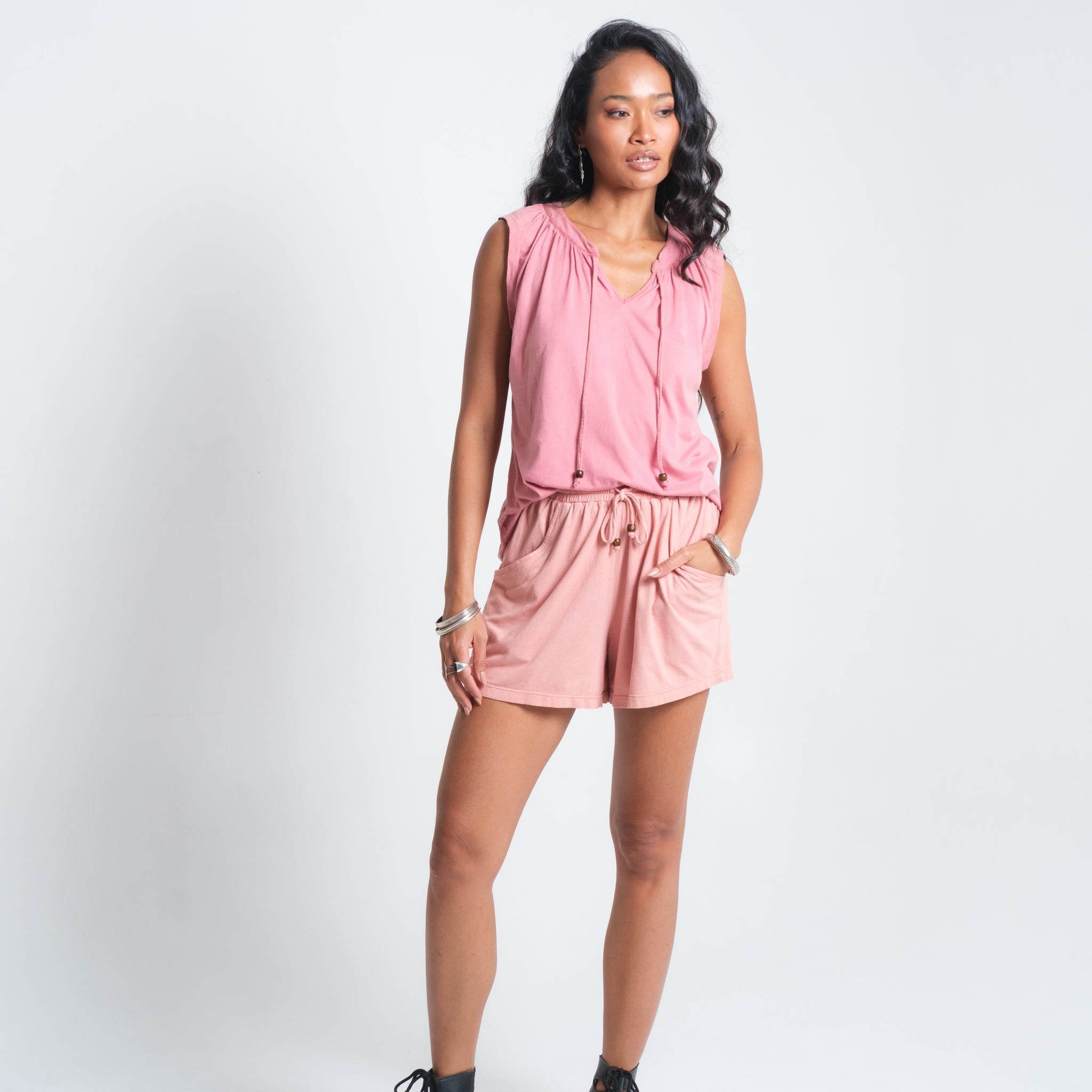 MOKSHA SHORTS Rosa
