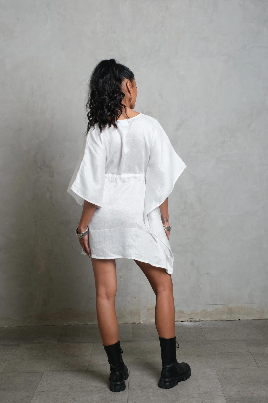 SARI KAFTAN snow white