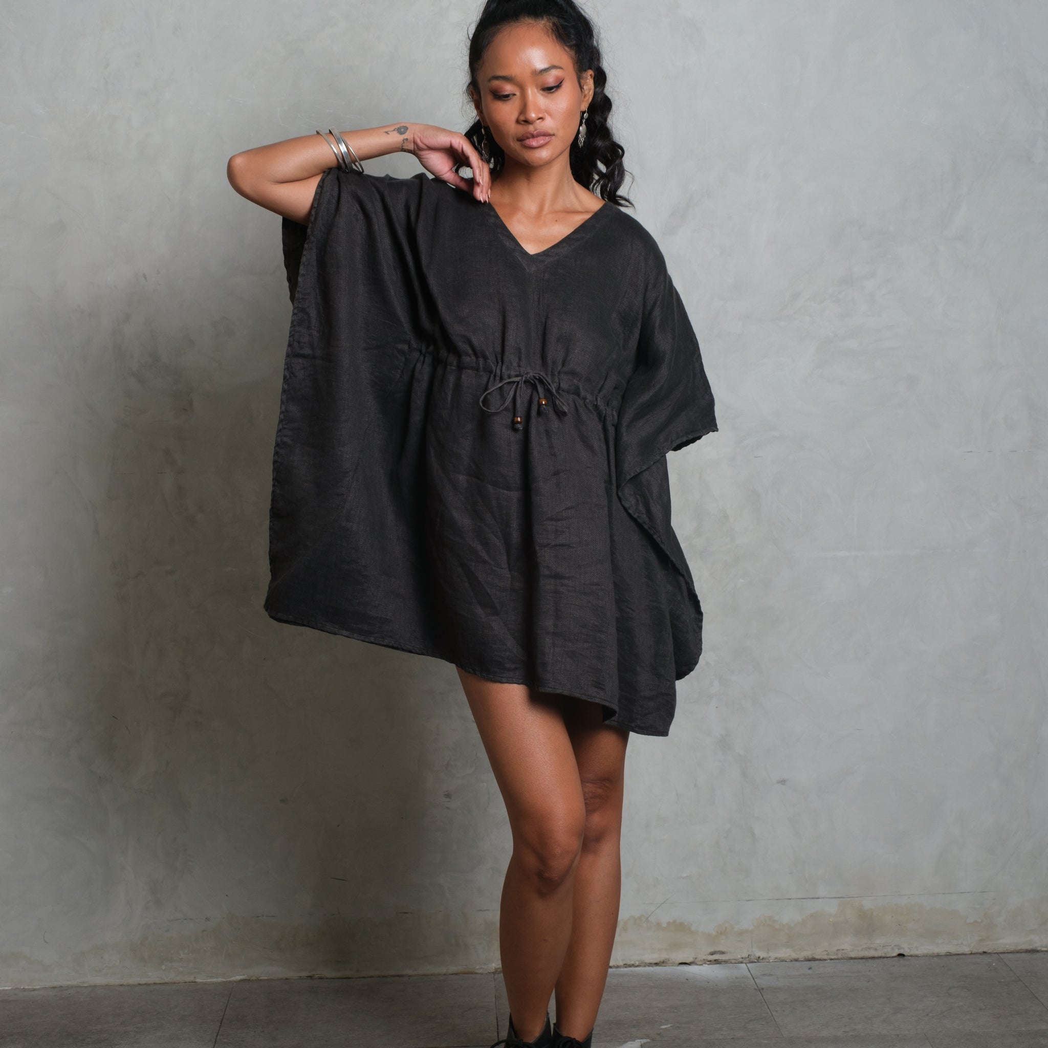 SARI KAFTAN Apache