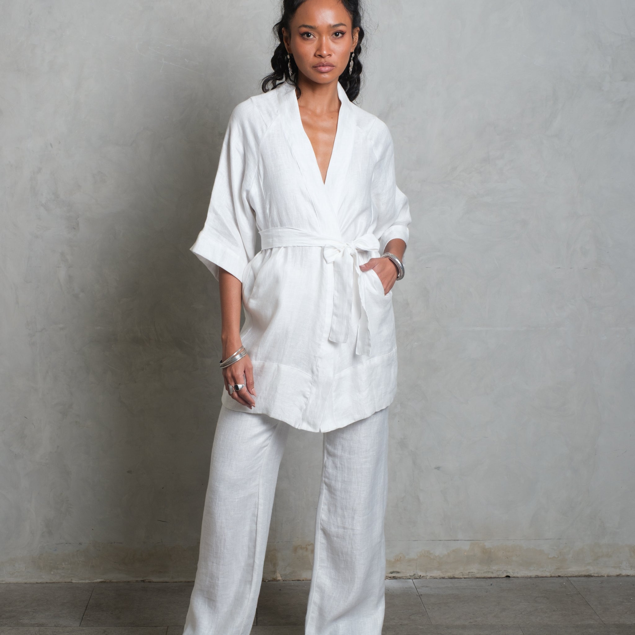 CANANG KIMONO Snow white